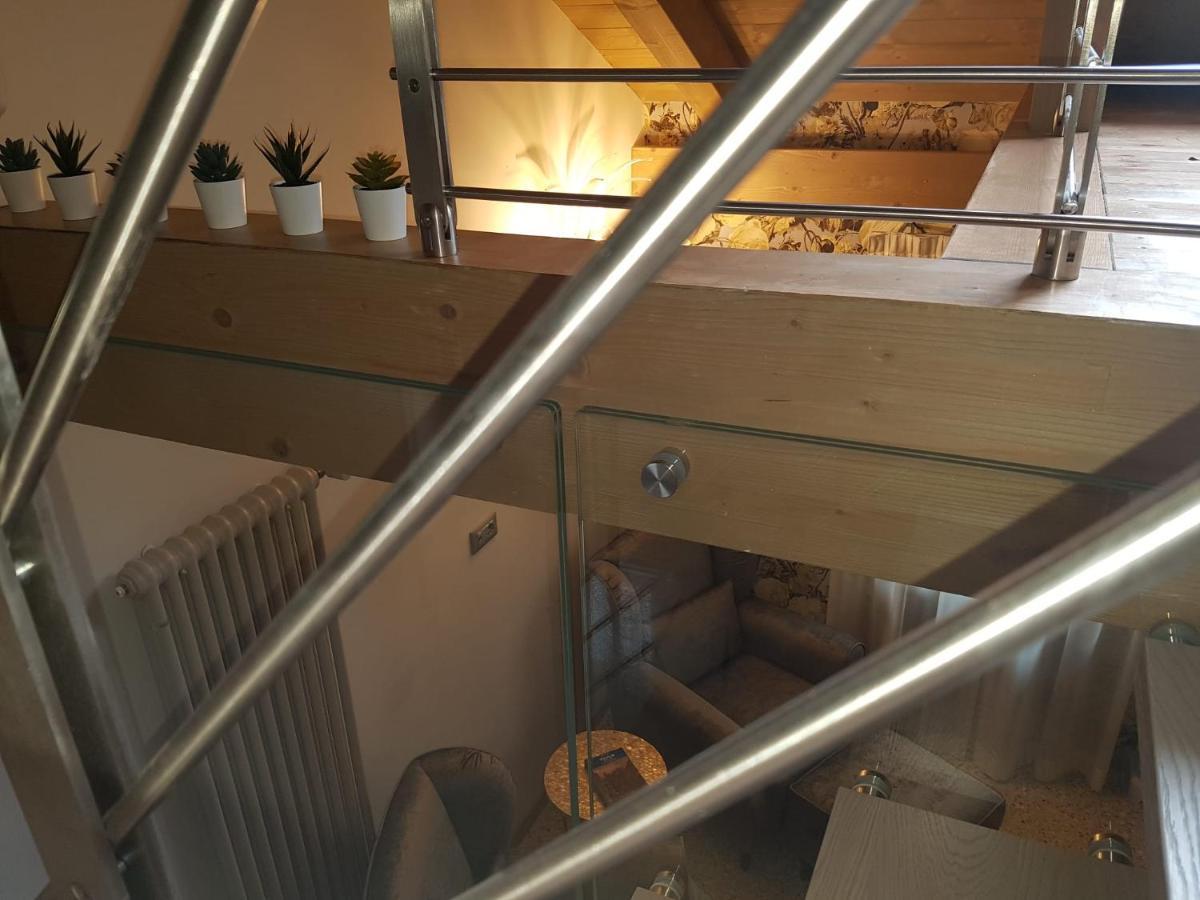Ca' Cappello Venice Apartment 2 With Canal View Exteriör bild