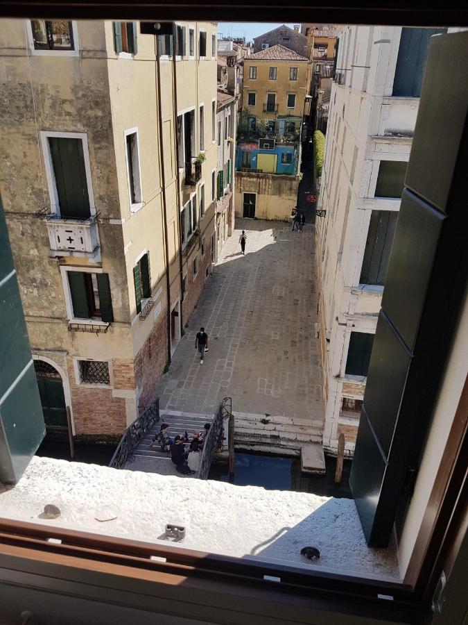 Ca' Cappello Venice Apartment 2 With Canal View Exteriör bild