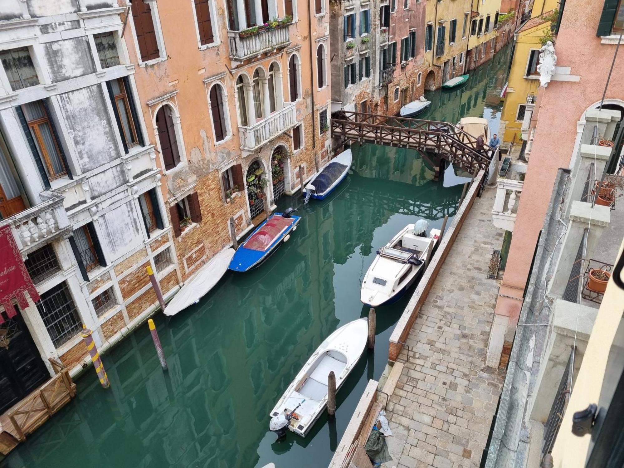 Ca' Cappello Venice Apartment 2 With Canal View Exteriör bild